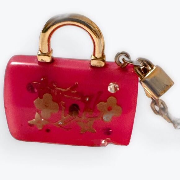 Louis Vuitton Bag Charm Pink Gold Pomme D’Amour Inclusion Speedy Keychain Auth - Picture 15 of 16